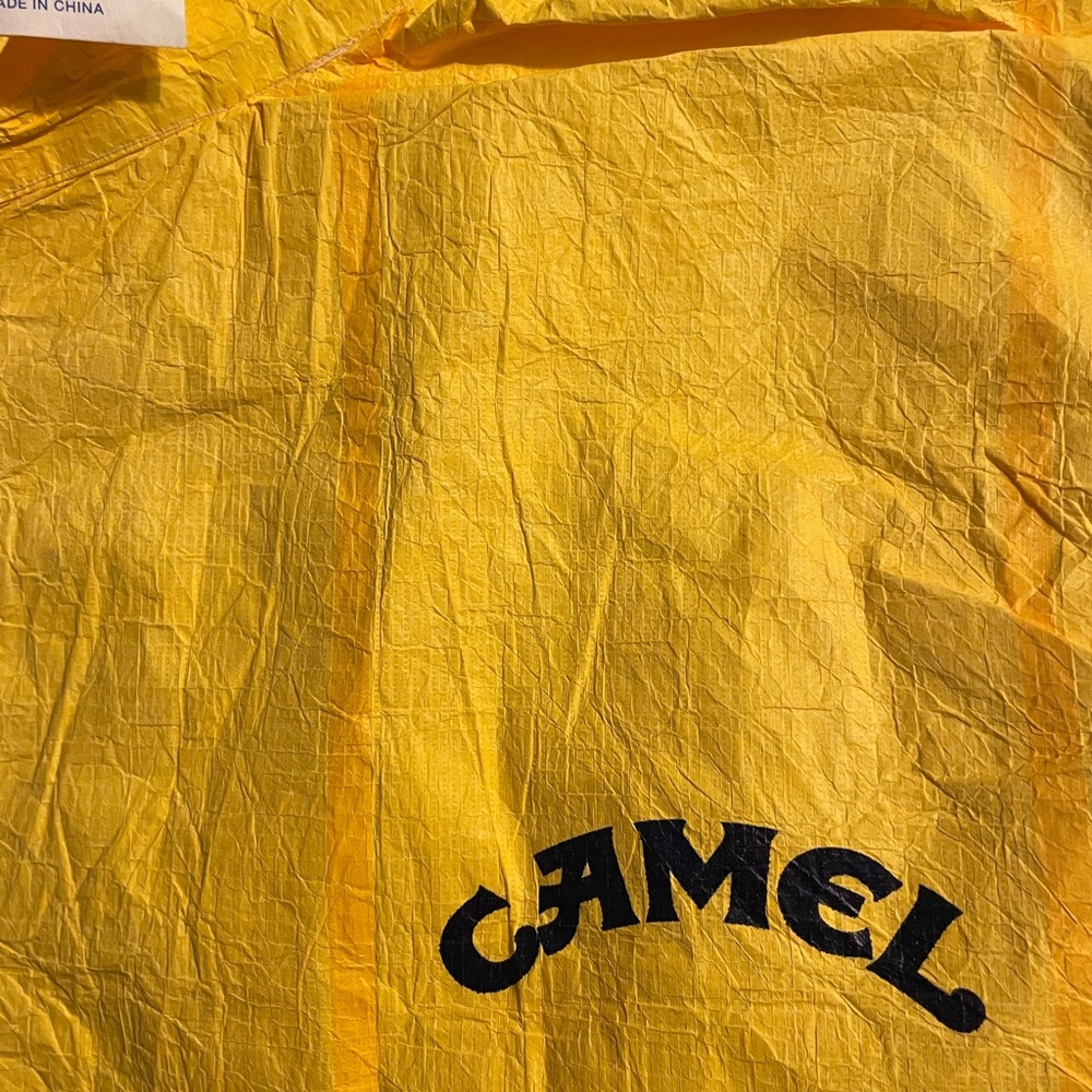 Camel Mens Yellow Full-Zip Windbreaker Collectors Jacket *make offers* - Picture 6 of 10